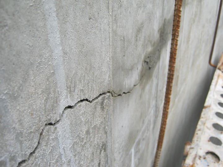 chống thấm nứt sàn bê tông nhanh chóng